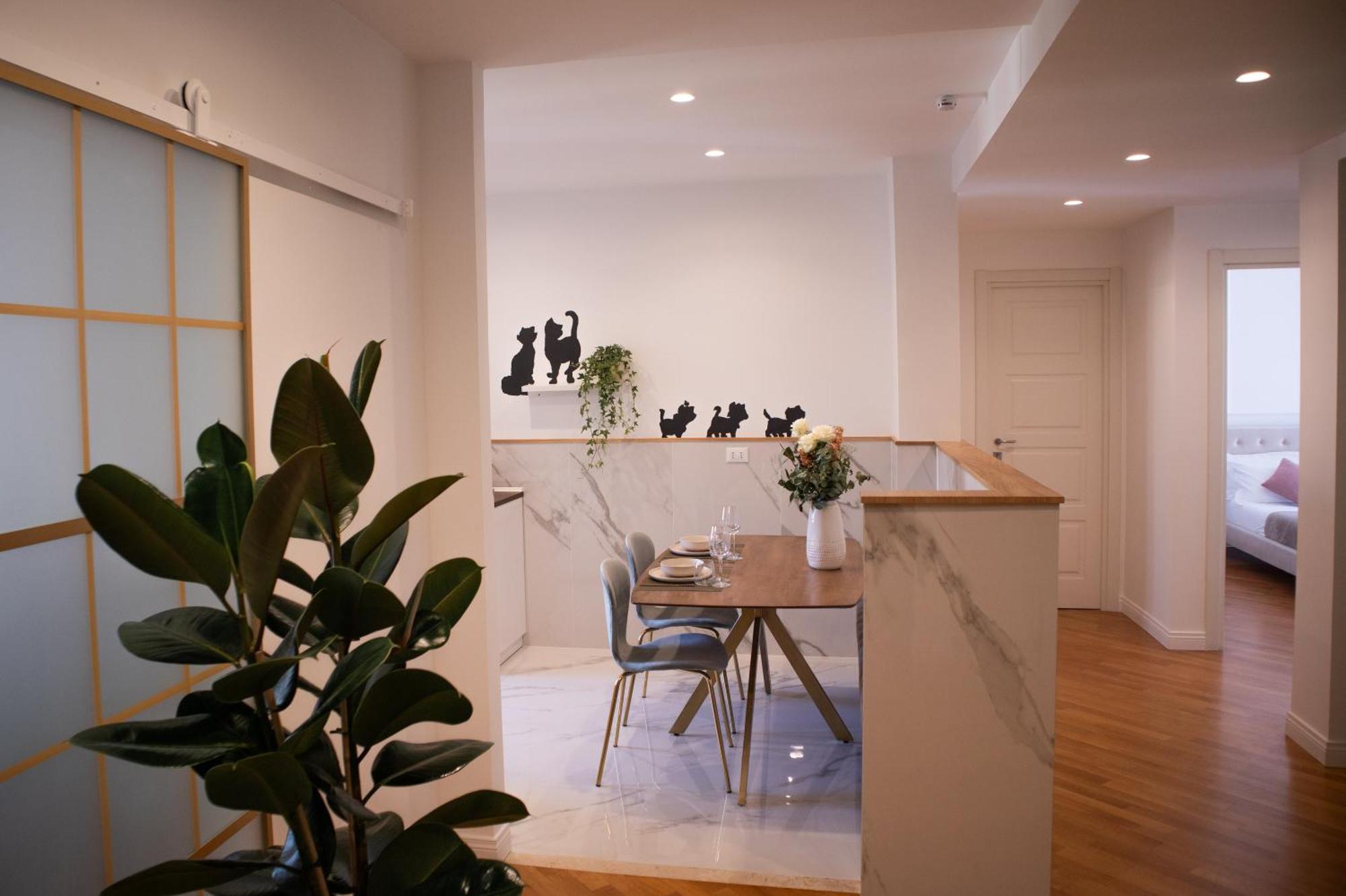 Apartment The Aristocats Rom